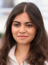 Hadis Pakbaten fotoğrafı